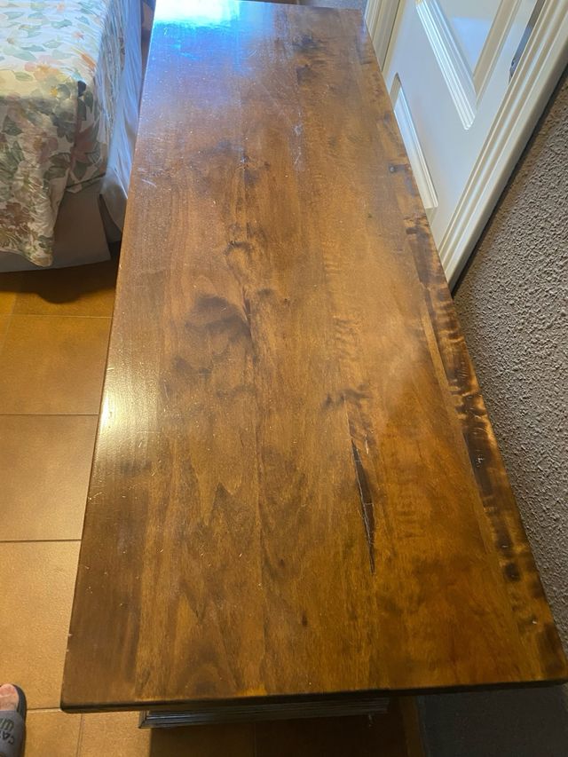 Cómoda y mesillas madera maciza