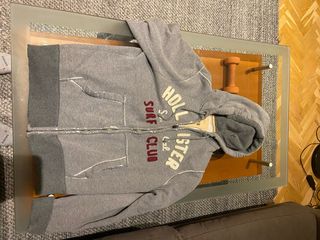 Sudadera Hollister gris