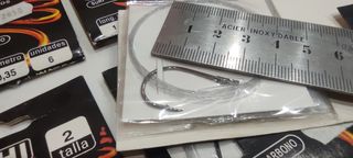 X9 LOTE ANZUELOS N°2 CHINNU
MODELO JAPAN HOSHI.