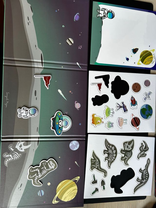 Gioco magnetico Sergent Major: Spazio & Dinosauri