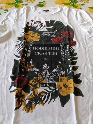 T-shirt OVS bianca fiori