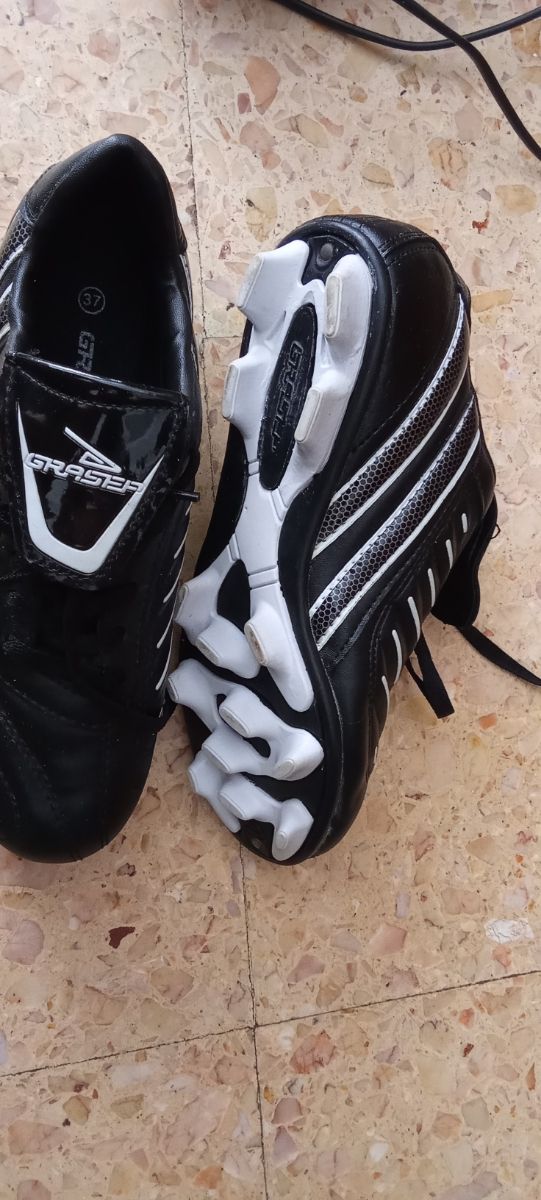 Botas fútbol Grasep nº 37