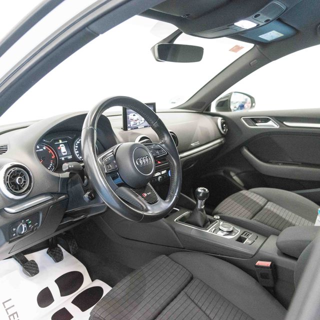 Audi A3 SLINE 