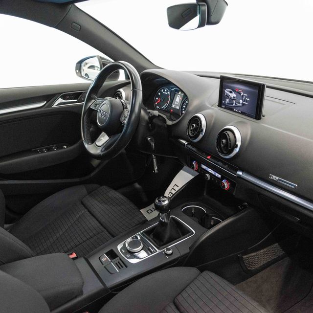 Audi A3 SLINE 
