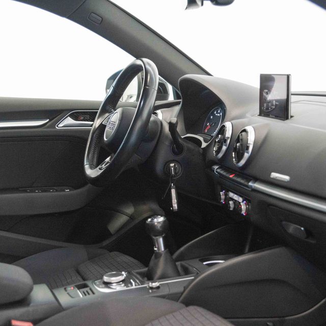 Audi A3 SLINE 