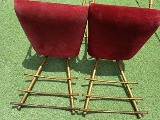 2 Sillas Vintage Doradas y Rojas burdeos