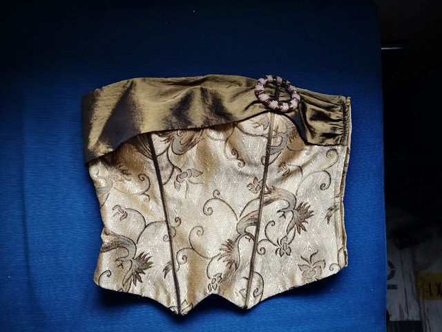 Corpiño dorado fiesta