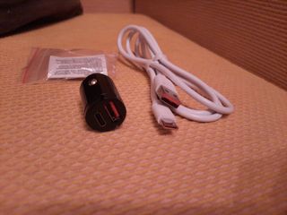 Cargador coche + cable USB