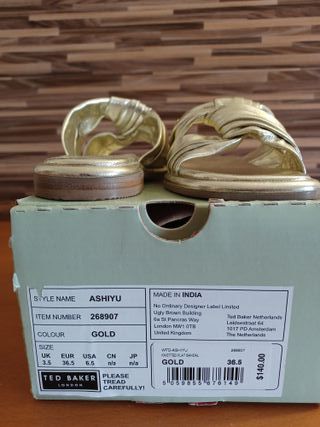 Mules doradas TED BAKER, talla 36.5