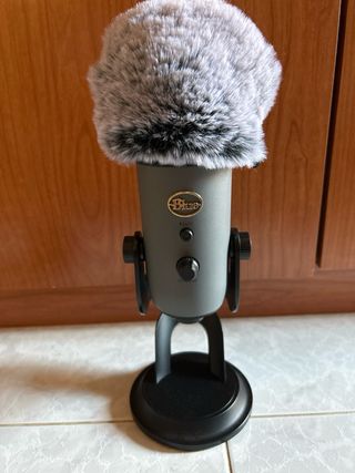 Micrófono Blue Yeti Gris - NUEVO (Sin caja)
