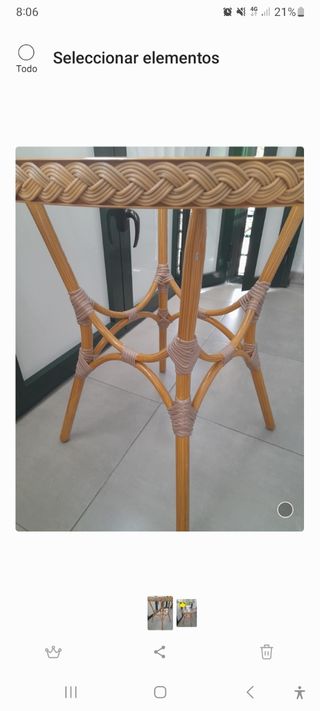 Mesa  balcón -tapa cristal