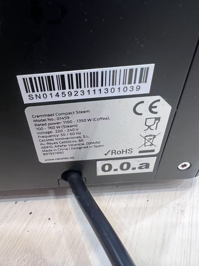 Cecotec Cafeteira Superautomática Compacta Cumbia