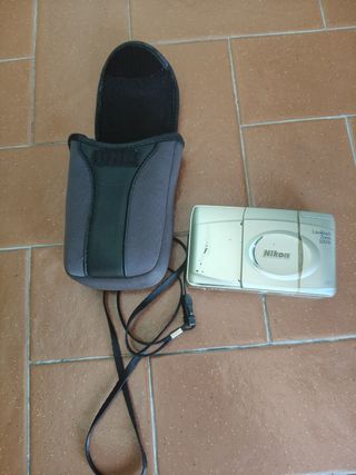 Nikon Lite Touch Zoom 100w + Custodia