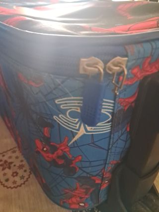 Trolley Spiderman bimbo