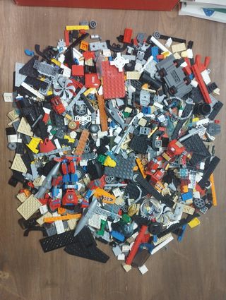 Piezas sueltas de Lego(Marvel, Star Wars, DC, etc.