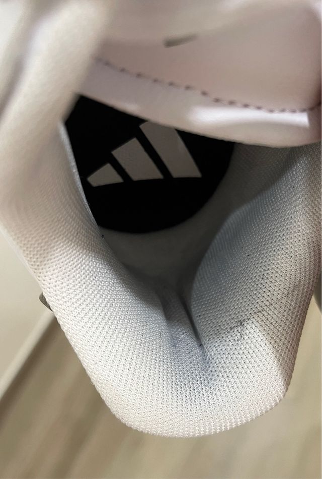 Zapatillas Adidas Courtblock Talla 41