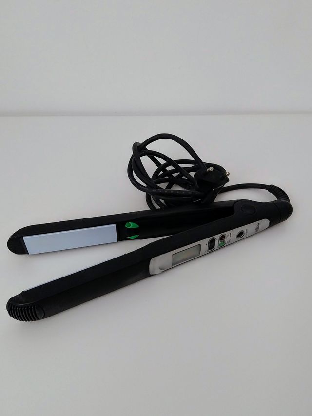 Plancha pelo. Braun. Satinliner ion-shine. 3 546