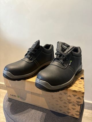 Scarpe antinfortunistiche NERI
