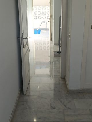 Pulidos y abrillantados de suelos en Benalmádena 