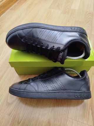 ADIDAS NEO ADVANTAGE CLEAN VS NÚM 43