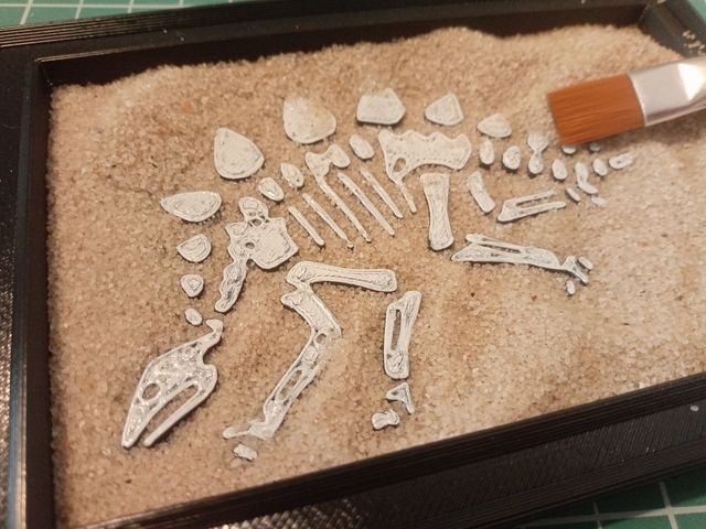kit para descubrir fósiles de dinosaurios