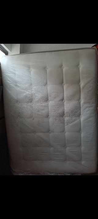 Colchón 150x200cm - Como nuevo.