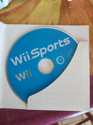 Wii bianca + Wii Sports + accessori