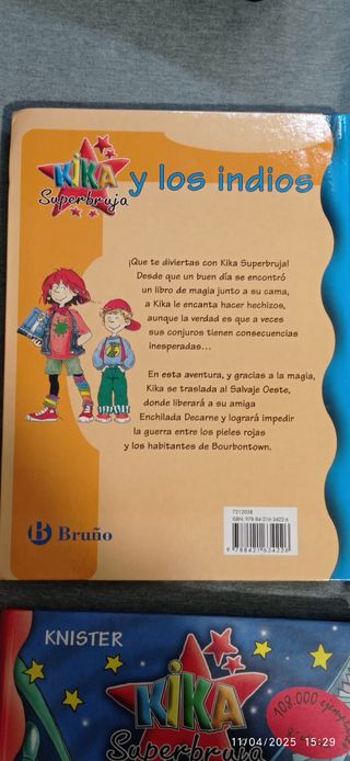 Kika Superbruja y los indios (Spanish Edition)