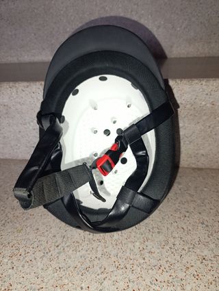 Casco Equitación Equithème Negro