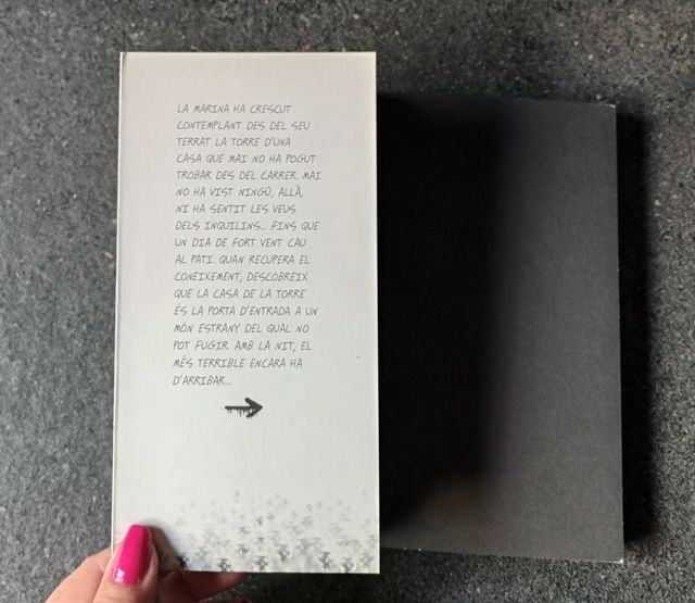 La casa de la torre (Narrativa Singular) (Catal...