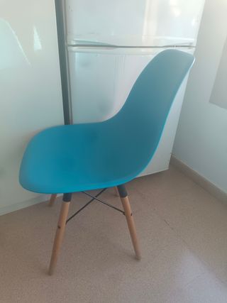 Silla Eames turquesa - Ikea