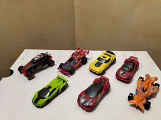 Lotto 7 Hot Wheels no bburago