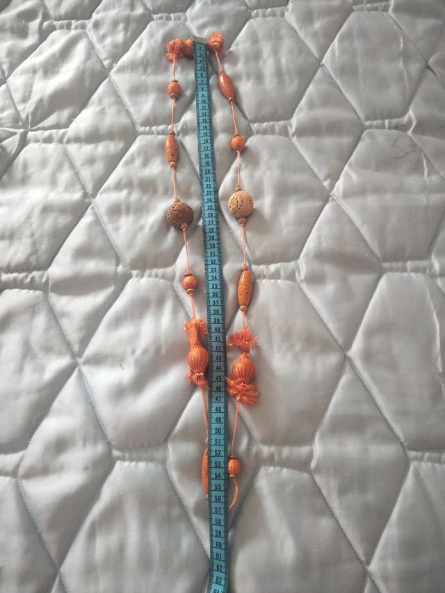 Collar artesanal naranja-marrón