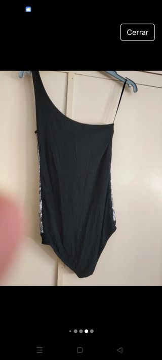 Body Bershka leopardo talla S