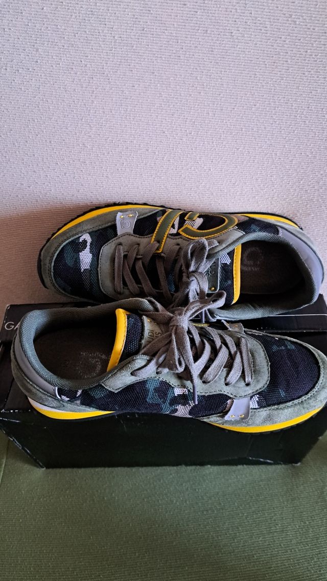 Sneakers Gaudì Uomo Verde e Militare