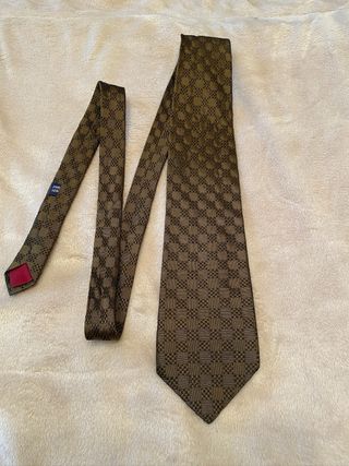 Corbata marrón-verde oliva