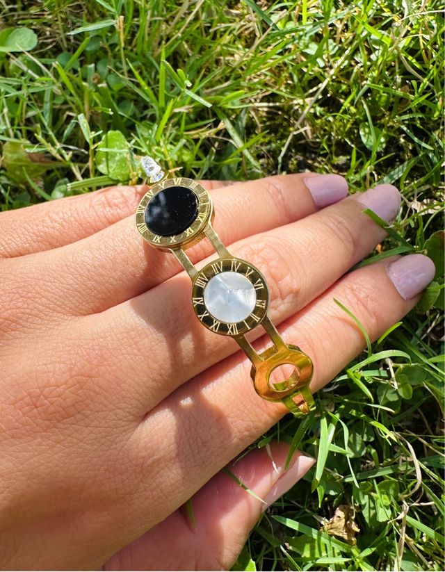 Pulsera Bvlgari dorada