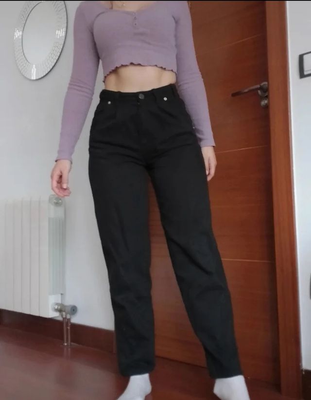Mom jeans negros