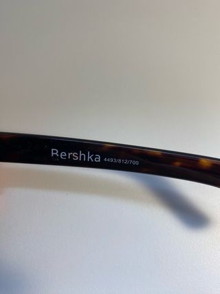 Gafas de sol de pasta marrón y cristales espejo