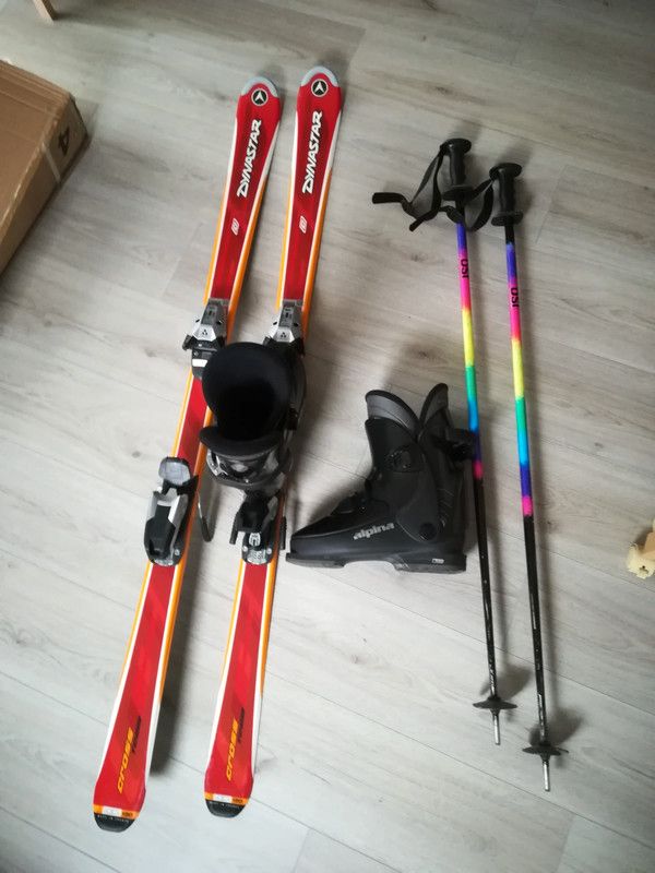 Esquís Dynastar + Botas Alpina