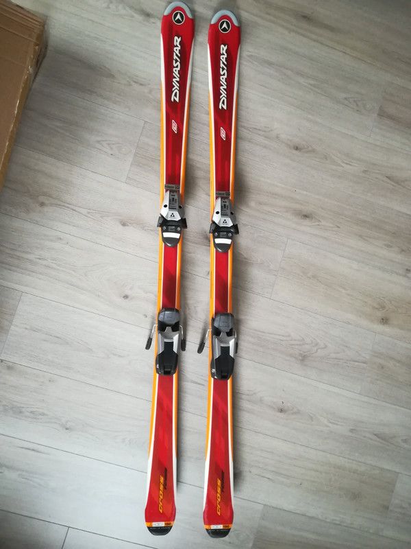 Esquís Dynastar + Botas Alpina