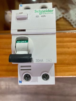 Interruptor Diferencial Schneider iID 40A