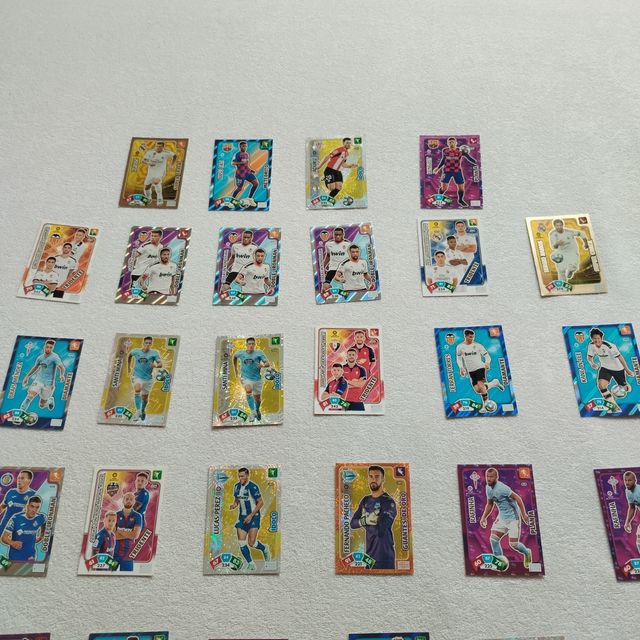 Lote de Cartas de Futebol 2019-2020