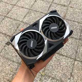 AMD Radeon RX 6500 XT 4GB Mech 2X OC – Come nuova
