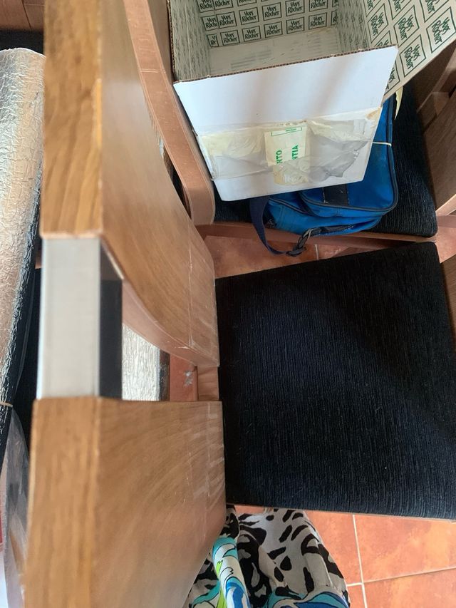 Mesa comedor moderna nogal