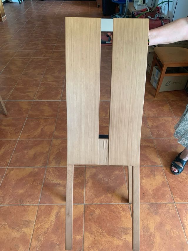 Mesa comedor moderna nogal