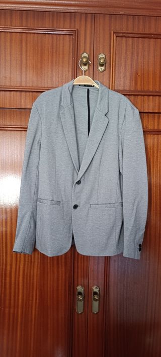 Americana Zara Gris - Talla M