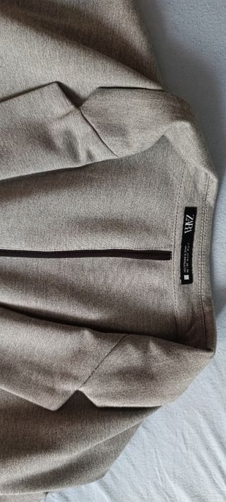 Americana Zara Gris - Talla M