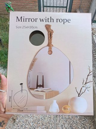 Specchio da parete con corda