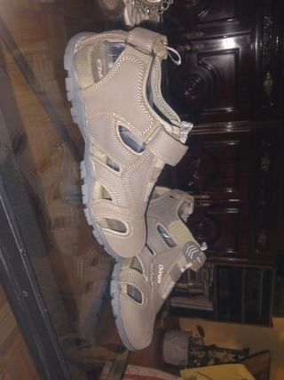 Sandalias ChirucaTrekking marrón - Talla 39 nuevas
